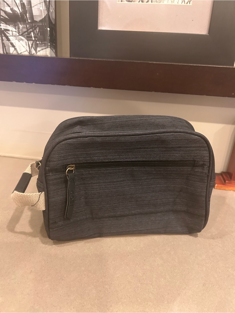Izod Men's Gray Travel Dopp Kit Toiletry Bag